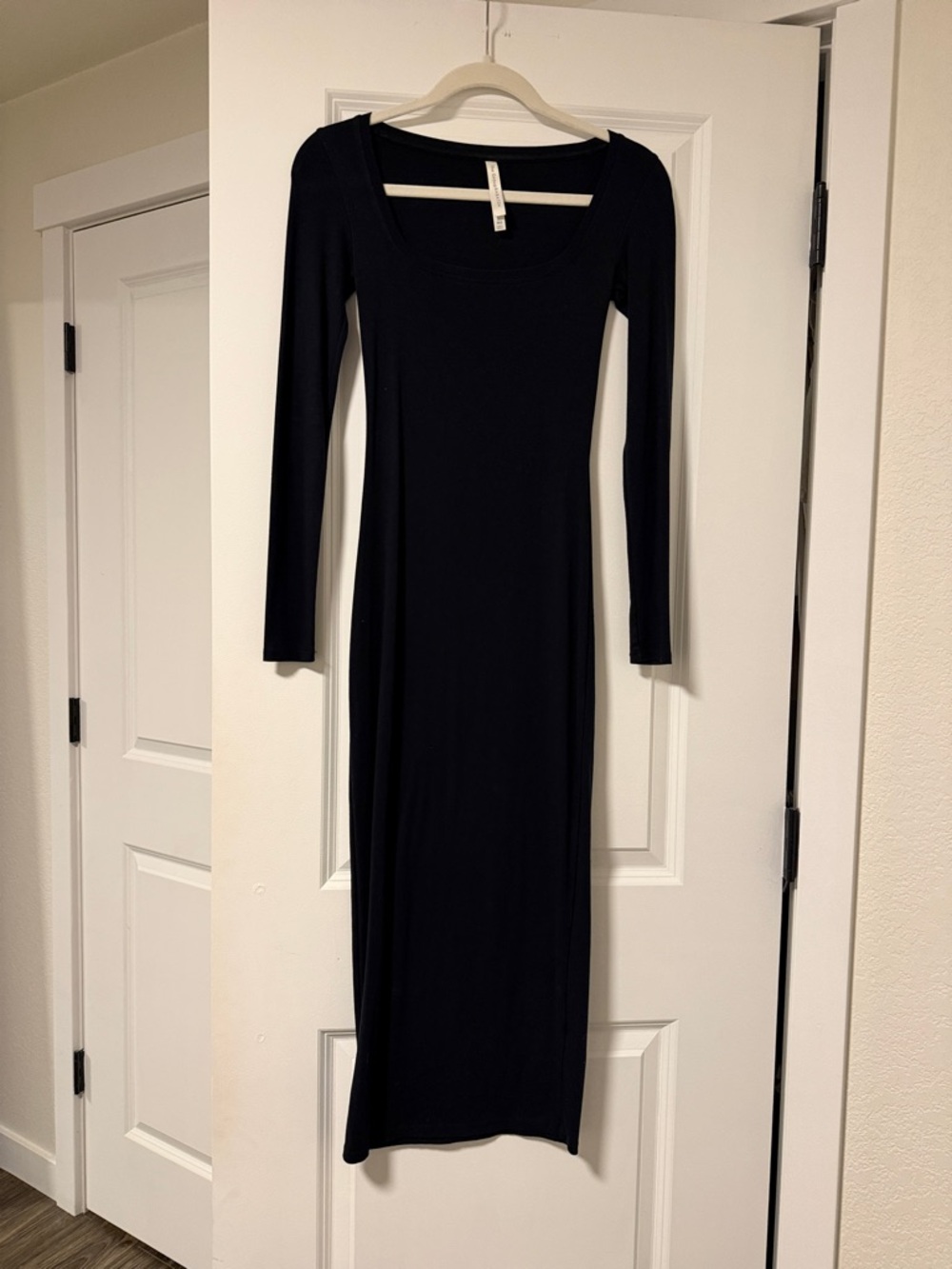 The Group By Babaton Long Sleeve Black Women’s Maxi Dress